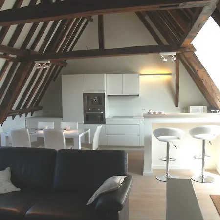 Vlamynckpoort Pensionat 3*