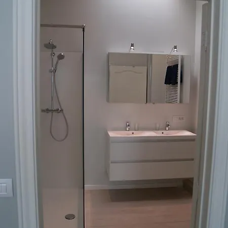 Vlamynckpoort 3*