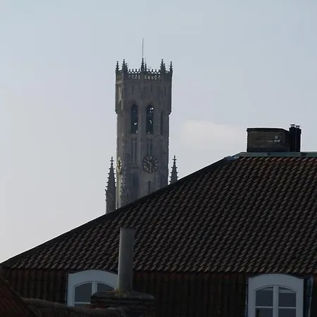 Vlamynckpoort 3*